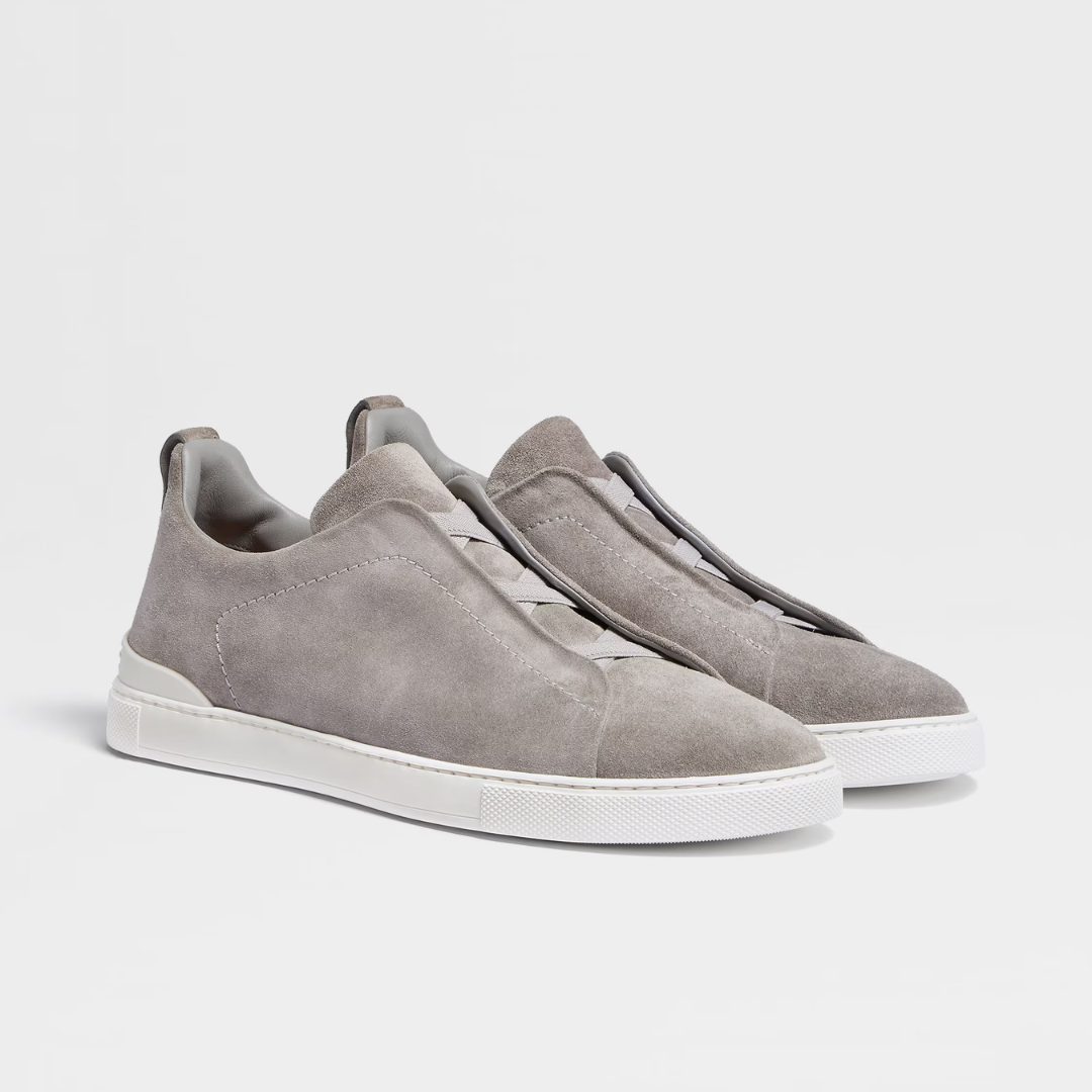 Grey aeris sneaker